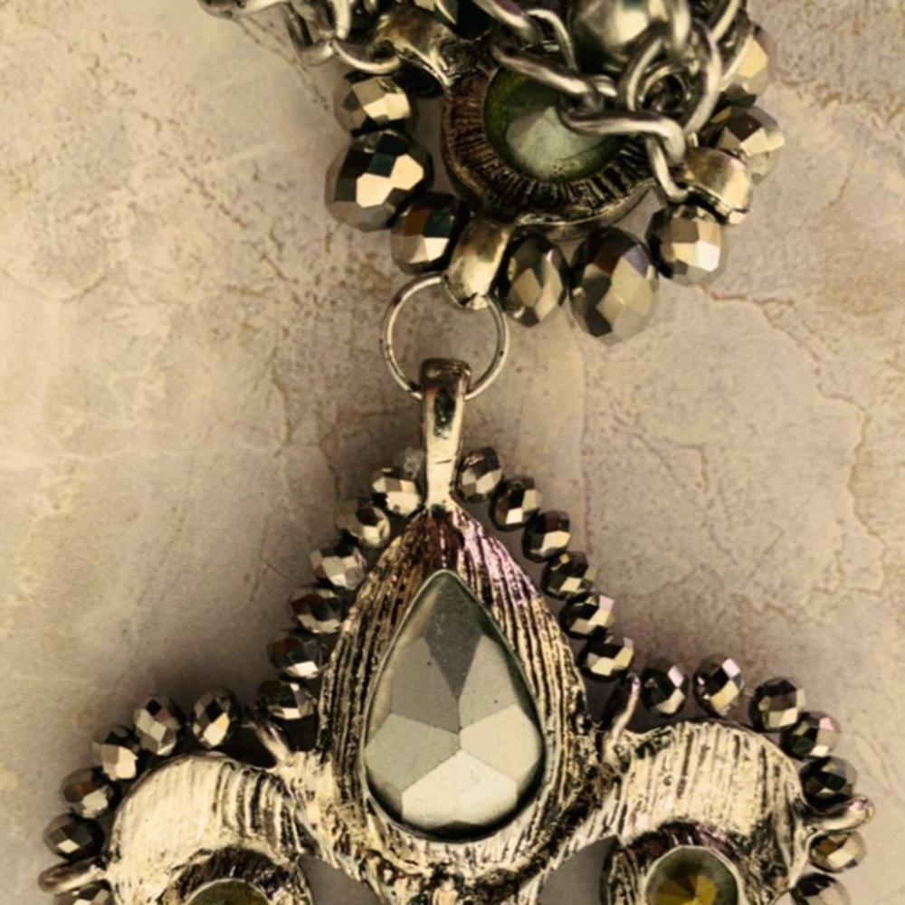 Rhinestone Rocker Silver Fleur-de-Lis Pendant Necklace Vintage Excellent - Picture 3 of 9